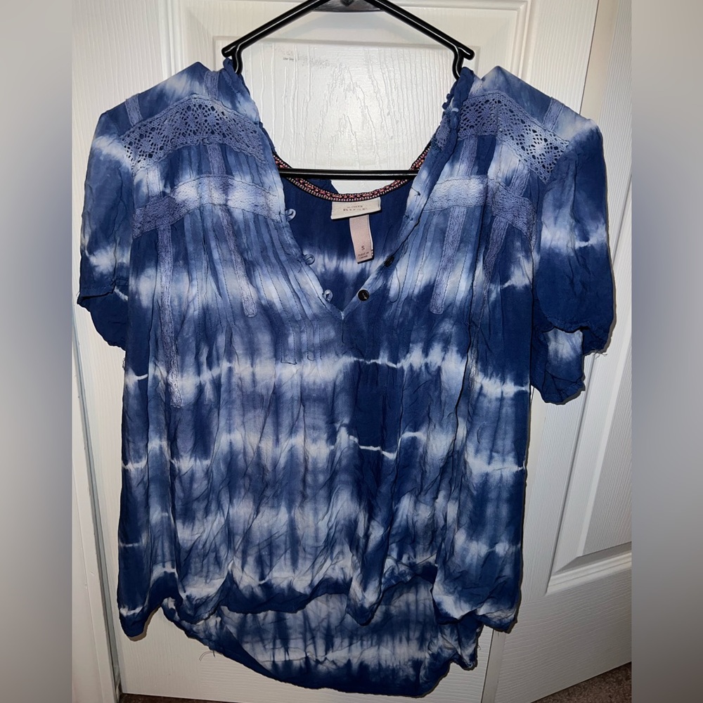 Knox Rose tie dyed top